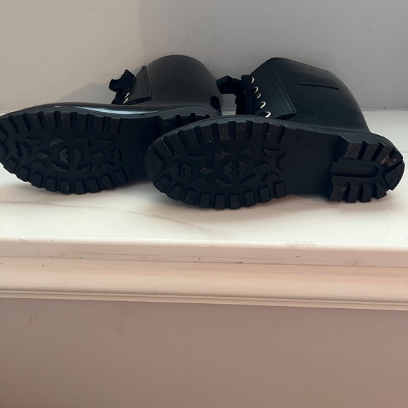 RED Valentino | Lace-Up Rain Boots in black - Picture 7 of 7